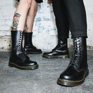 Dr. Martens 1914 SMOOTH LEATHER TALL BOOTS